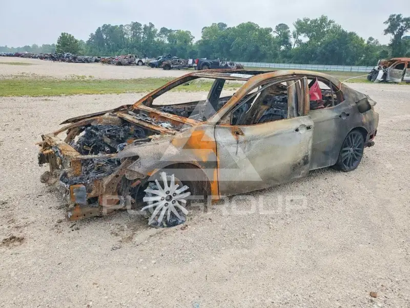 2023 Toyota CAMRY фото