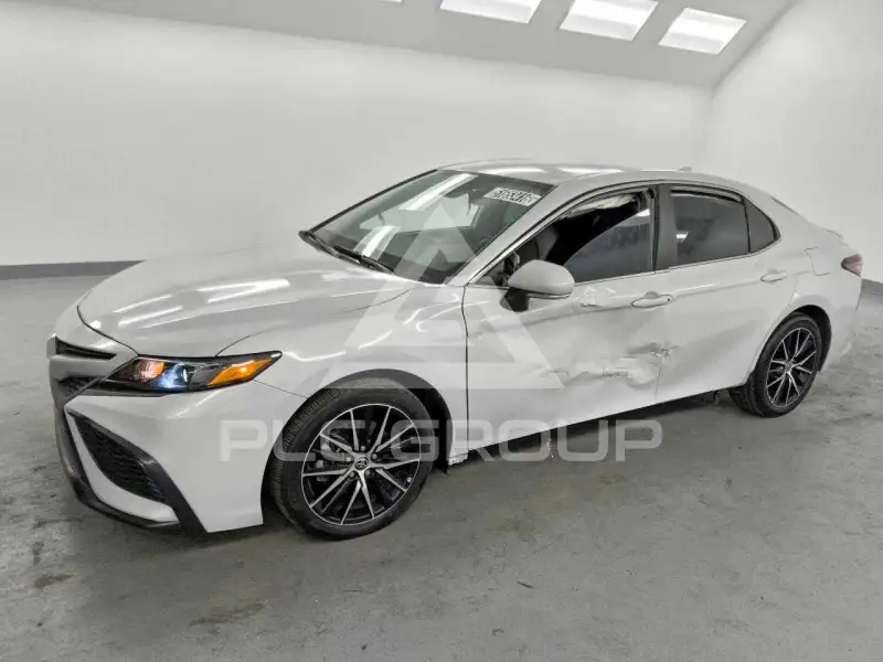 2023 Toyota CAMRY фото
