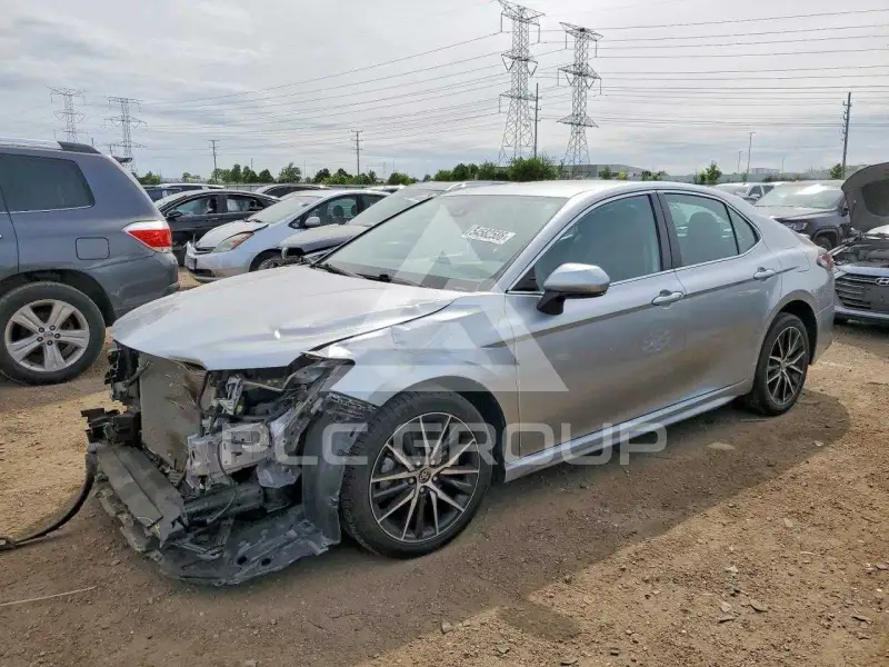 2023 Toyota CAMRY photo