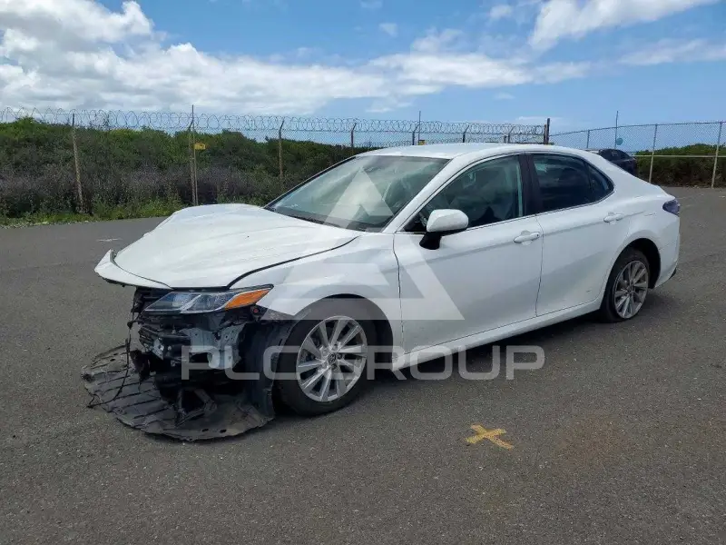 2023 Toyota CAMRY фото