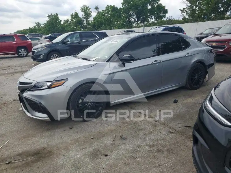 2023 Toyota CAMRY фото
