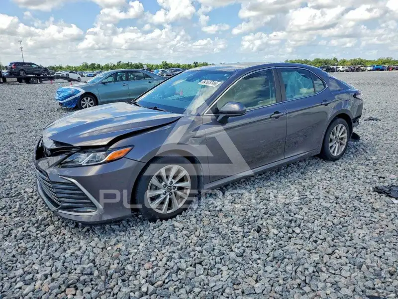 2023 Toyota CAMRY фото