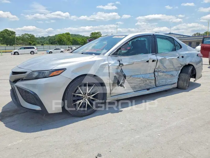 2023 Toyota CAMRY фото