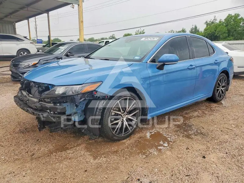 2023 Toyota CAMRY фото