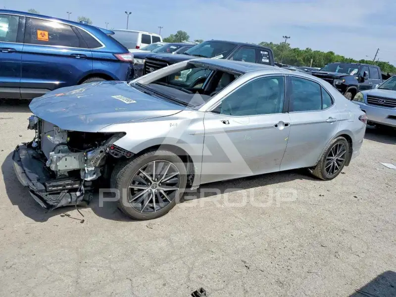 2023 Toyota CAMRY photo
