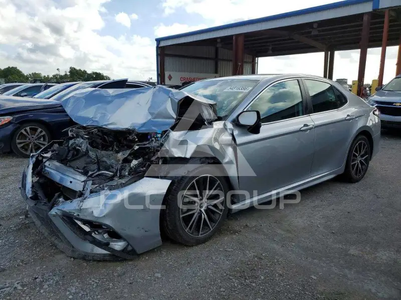 2023 Toyota CAMRY photo