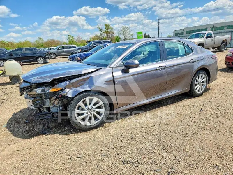 2023 Toyota CAMRY фото