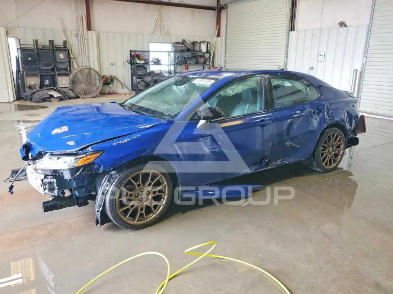 2023 Toyota CAMRY фото
