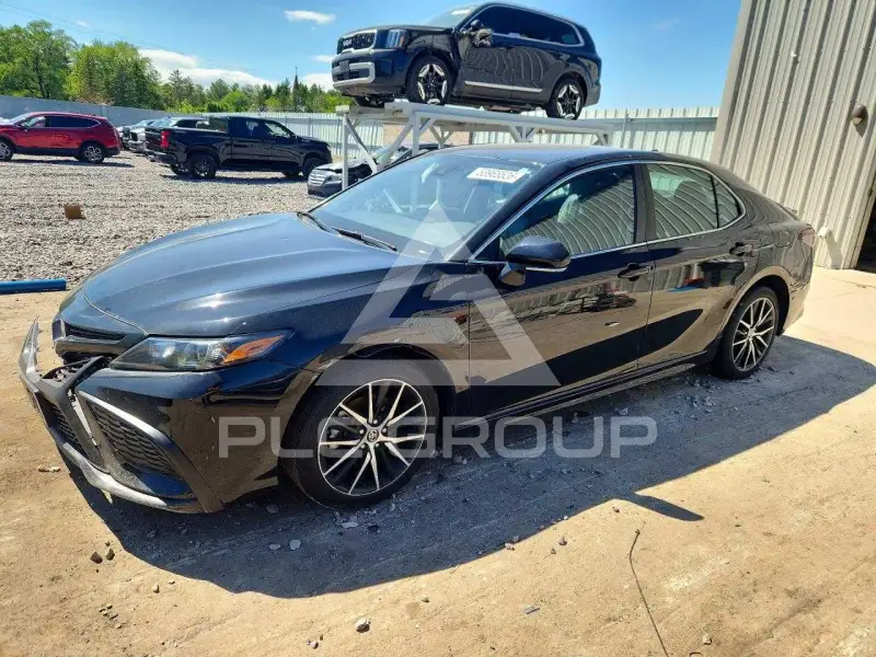 2023 Toyota CAMRY фото