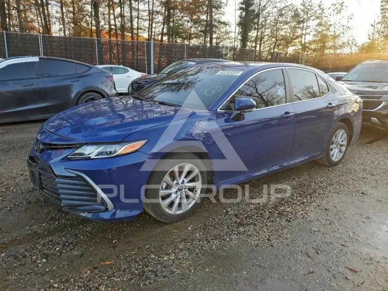 2023 Toyota CAMRY фото