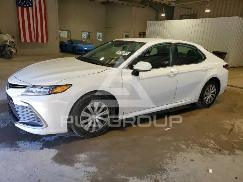2023 Toyota CAMRY photo
