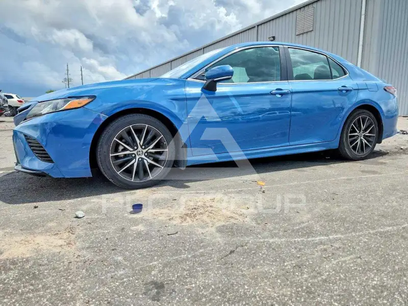2023 Toyota CAMRY фото