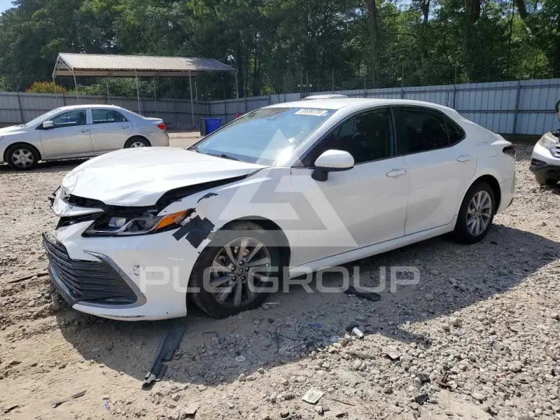 2023 Toyota CAMRY фото