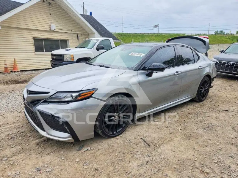 2023 Toyota CAMRY фото