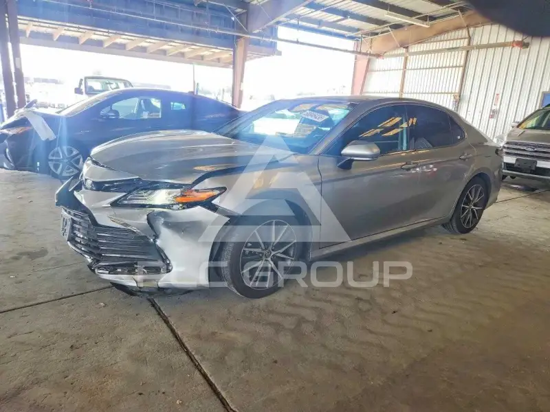 2023 Toyota CAMRY фото
