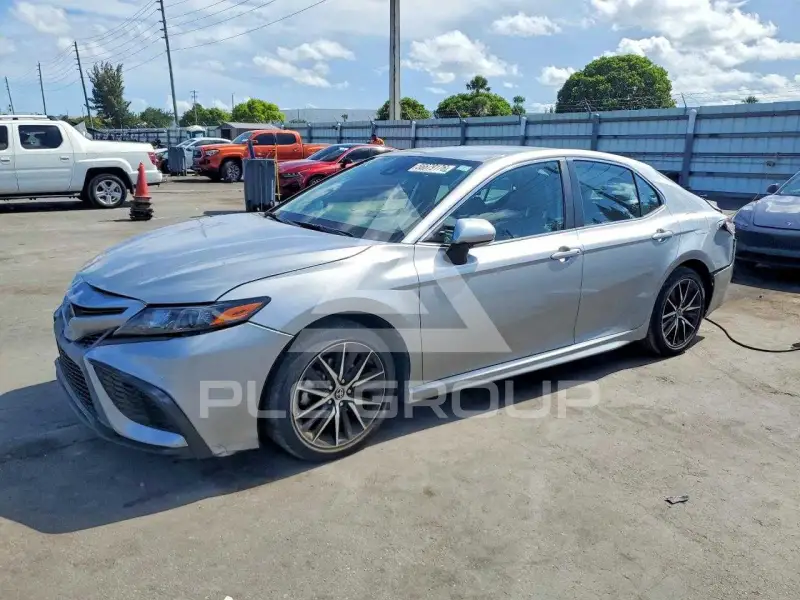 2023 Toyota CAMRY фото