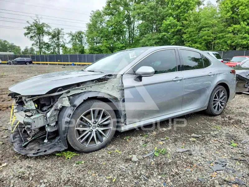 2023 Toyota CAMRY фото