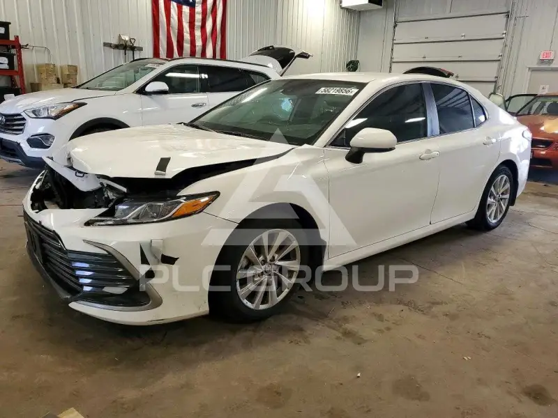 2023 Toyota CAMRY фото