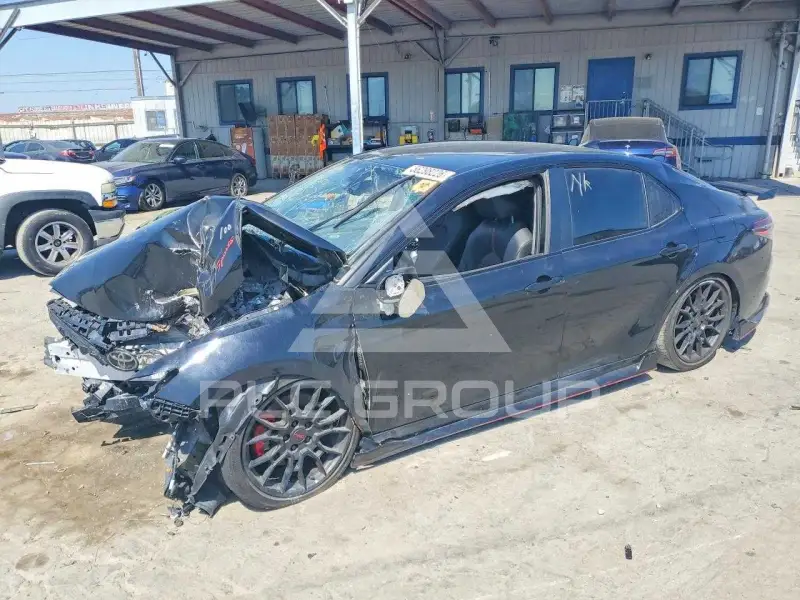 2023 Toyota CAMRY фото