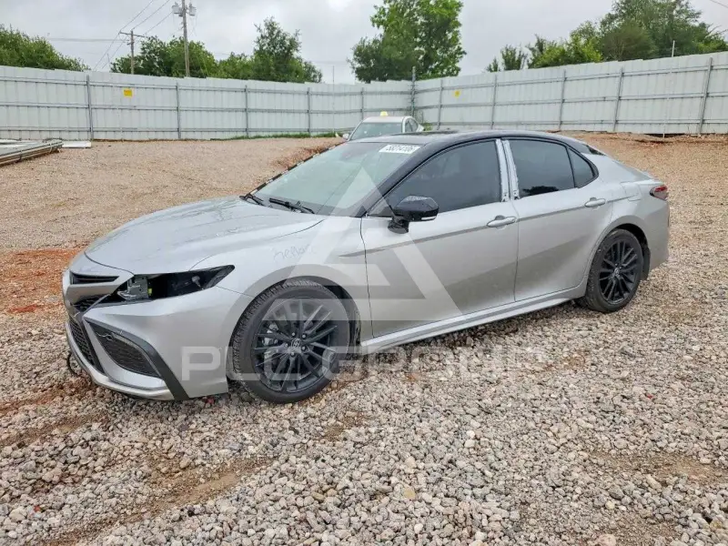 2023 Toyota CAMRY фото