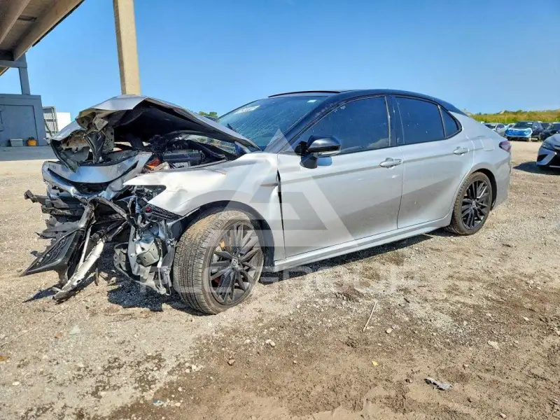 2023 Toyota CAMRY photo