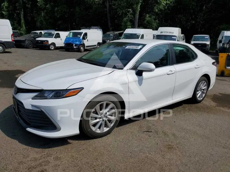 2023 Toyota CAMRY фото