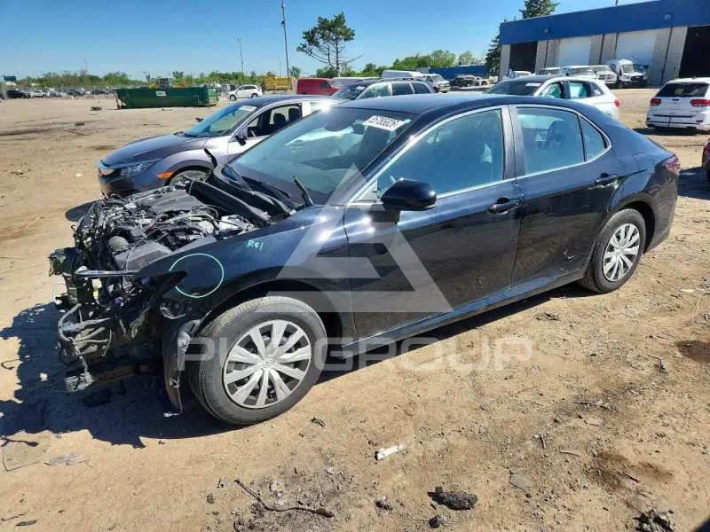 2023 Toyota CAMRY фото