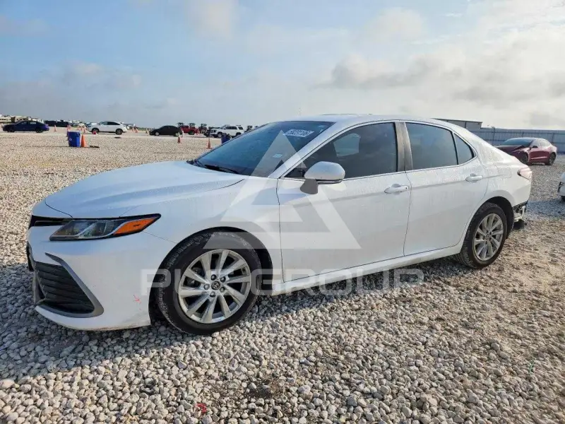 2023 Toyota CAMRY фото