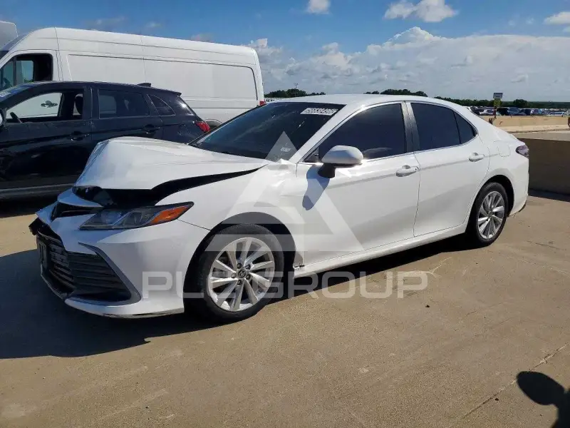 2023 Toyota CAMRY photo