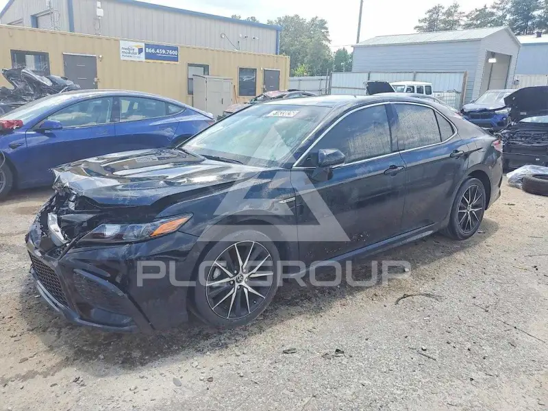 2023 Toyota CAMRY фото