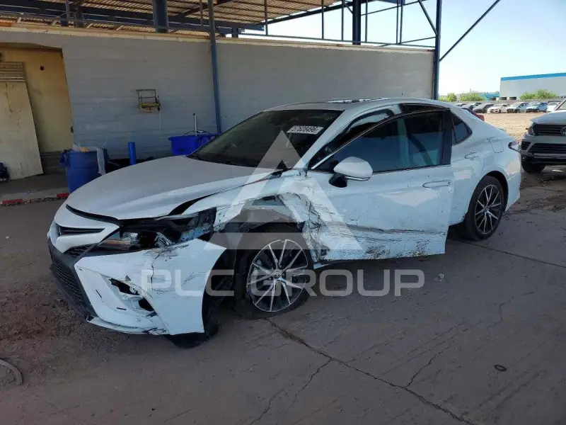 2023 Toyota CAMRY photo