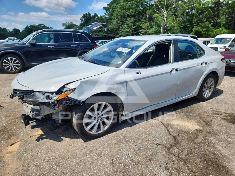 2023 Toyota CAMRY фото