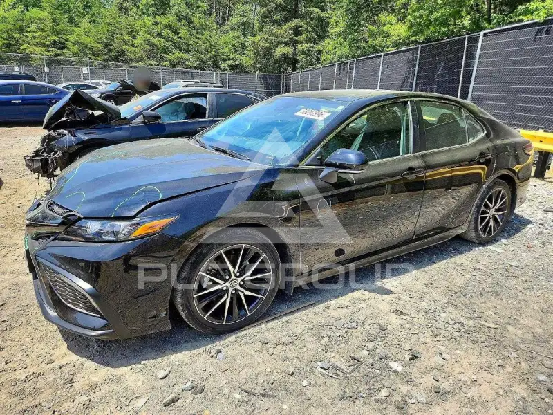2023 Toyota CAMRY фото