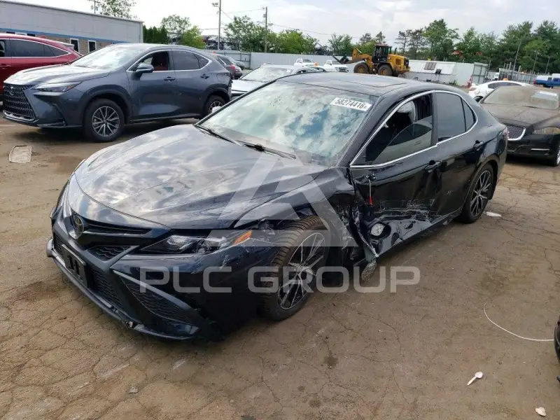 2023 Toyota CAMRY фото