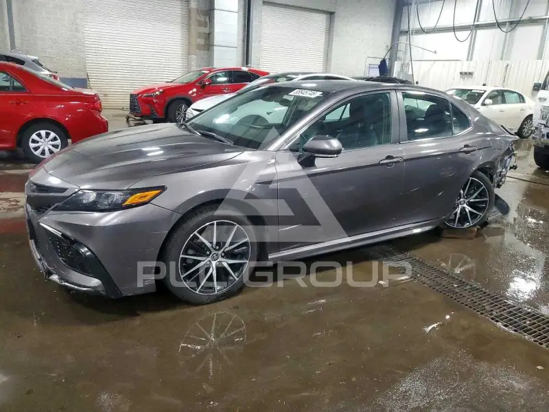 2023 Toyota CAMRY фото