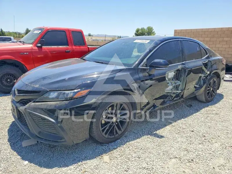 2023 Toyota CAMRY фото