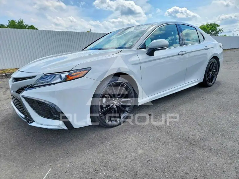 2023 Toyota CAMRY фото