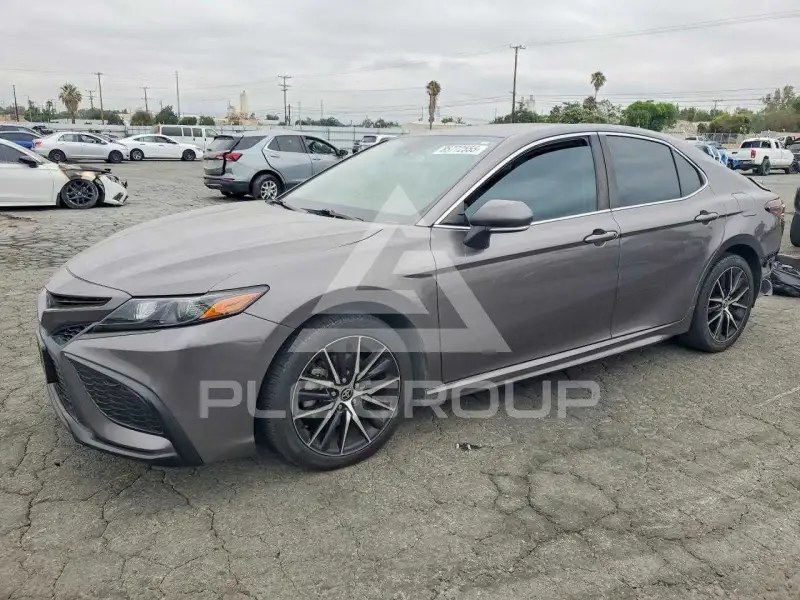 2023 Toyota CAMRY фото