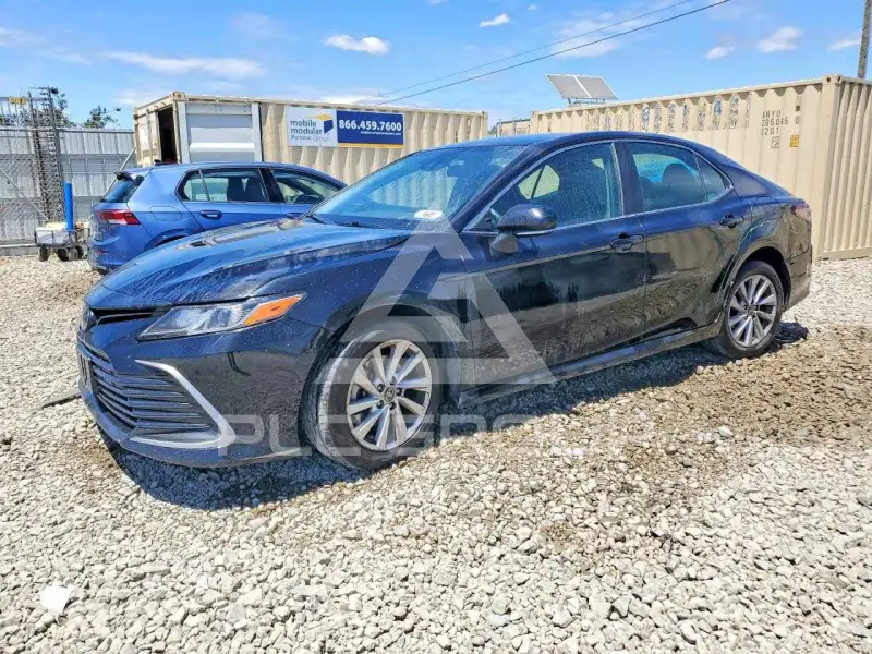 2023 Toyota CAMRY фото