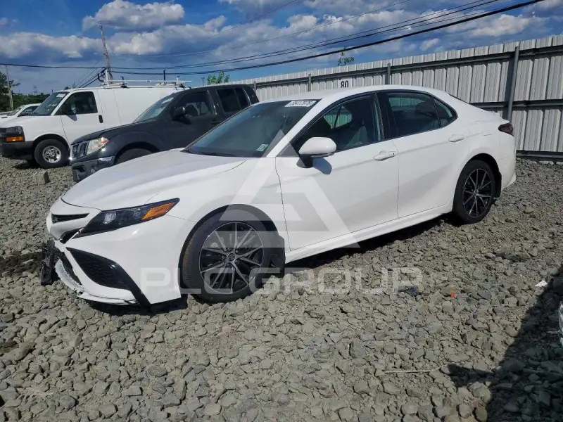 2023 Toyota CAMRY фото