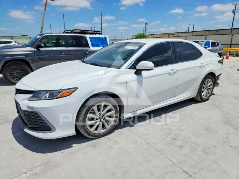 2023 Toyota CAMRY фото