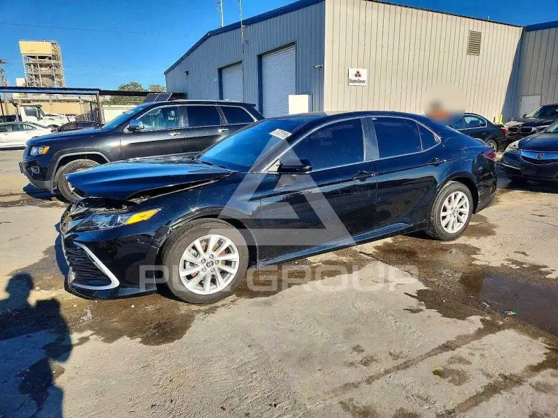 2023 Toyota CAMRY фото