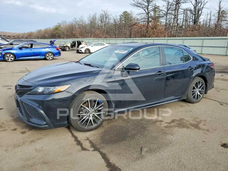 2023 Toyota CAMRY фото