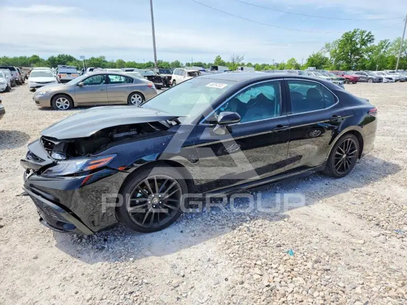 2023 Toyota CAMRY фото