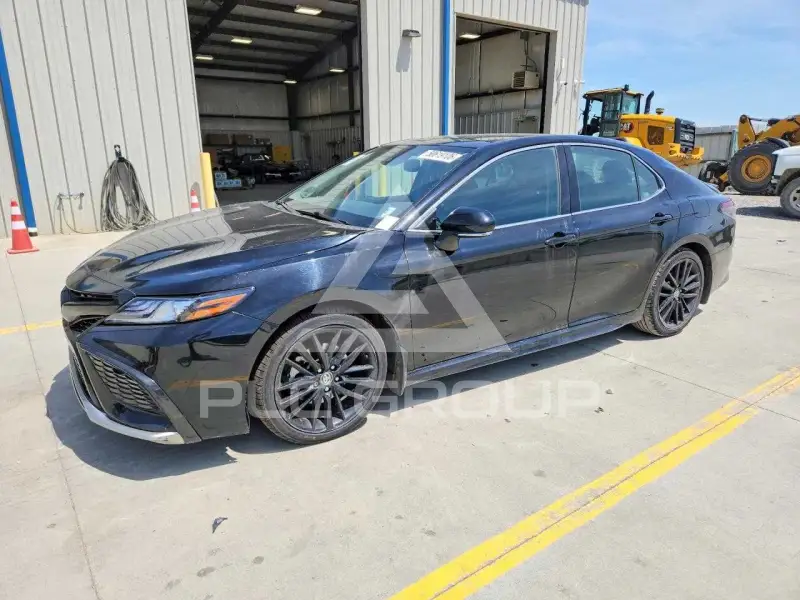 2023 Toyota CAMRY фото