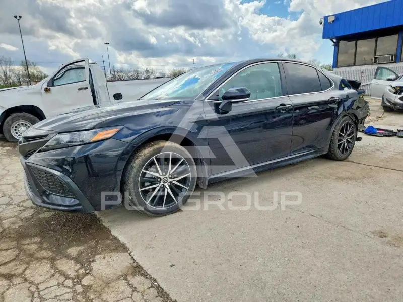 2023 Toyota CAMRY фото