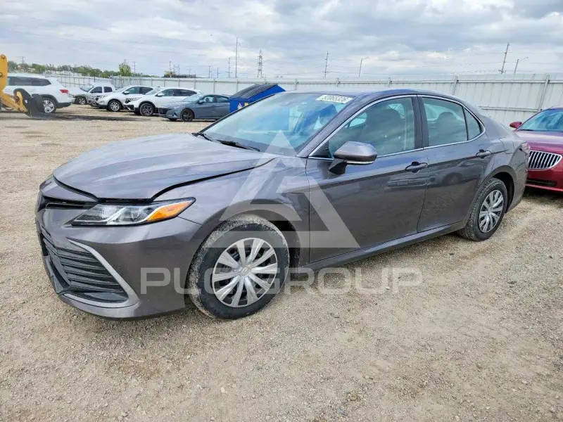 2023 Toyota CAMRY фото
