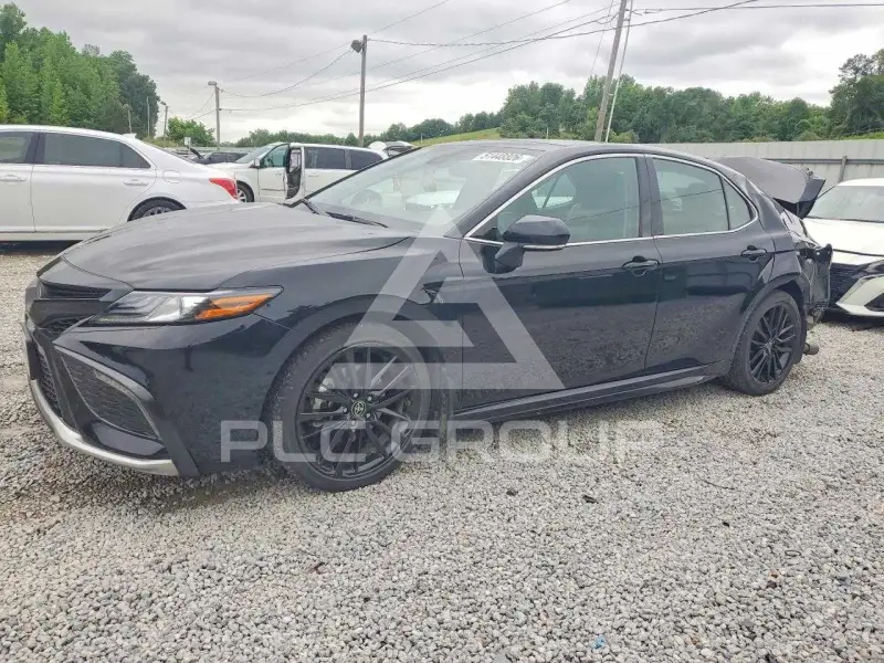 2023 Toyota CAMRY фото