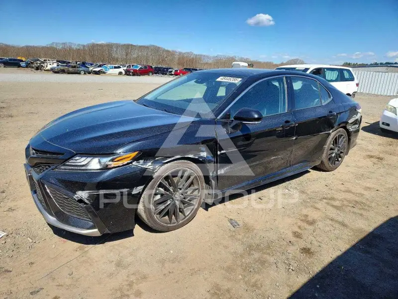 2023 Toyota CAMRY фото