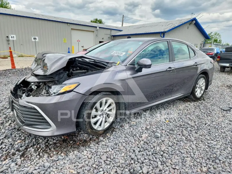 2023 Toyota CAMRY фото